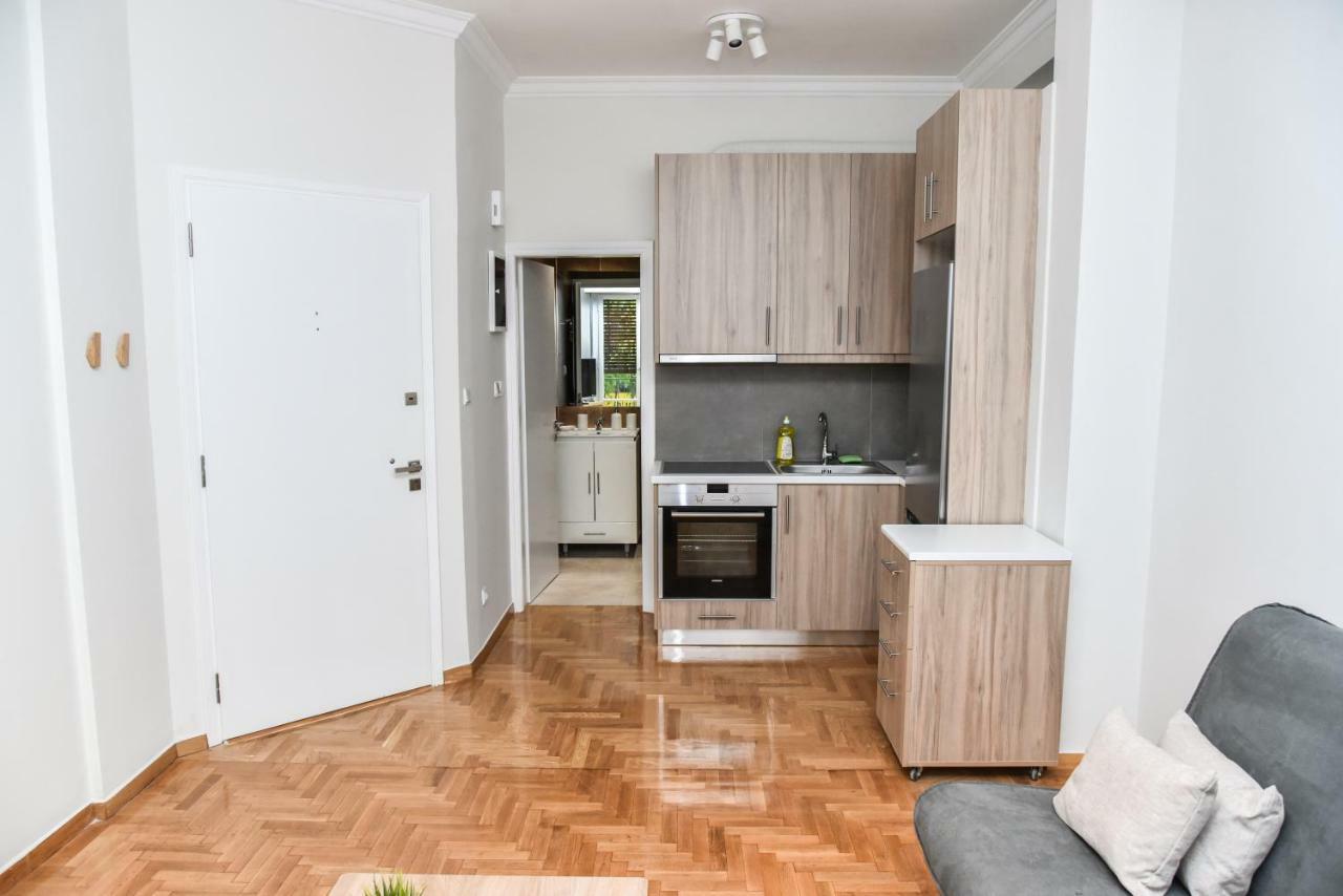 Modern Apartment At Exarchia 1 Bed 2 Pers Athena Bagian luar foto