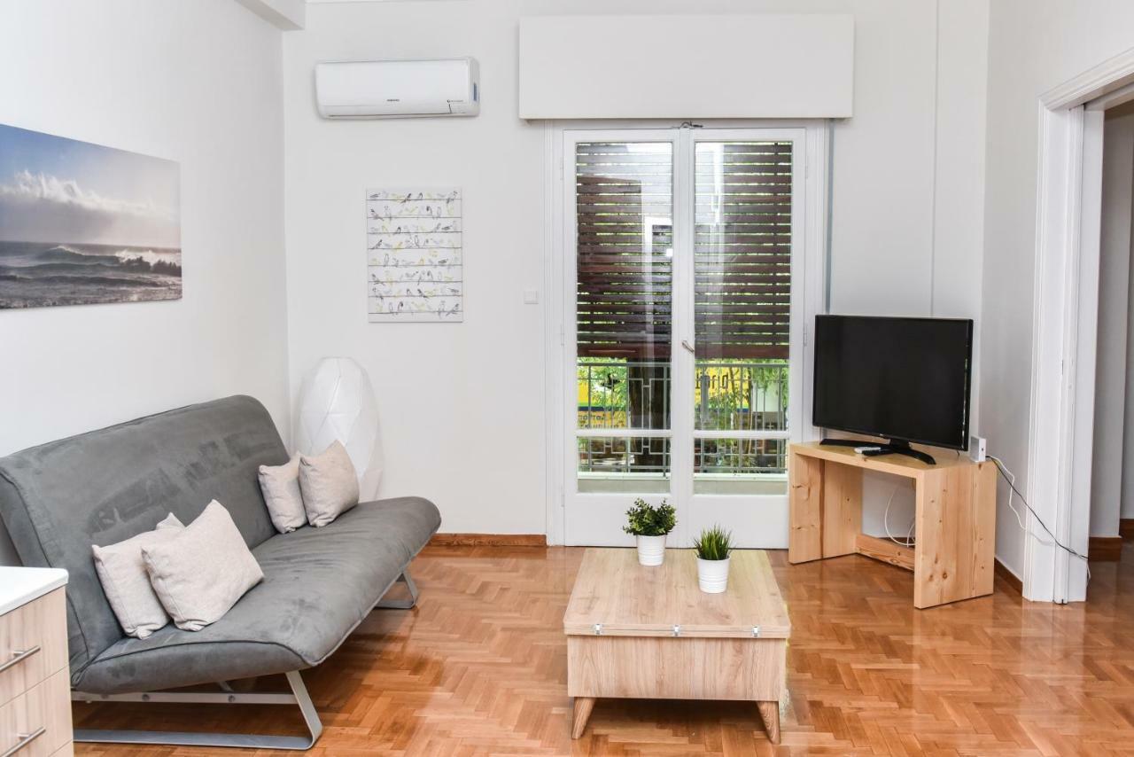 Modern Apartment At Exarchia 1 Bed 2 Pers Athena Bagian luar foto