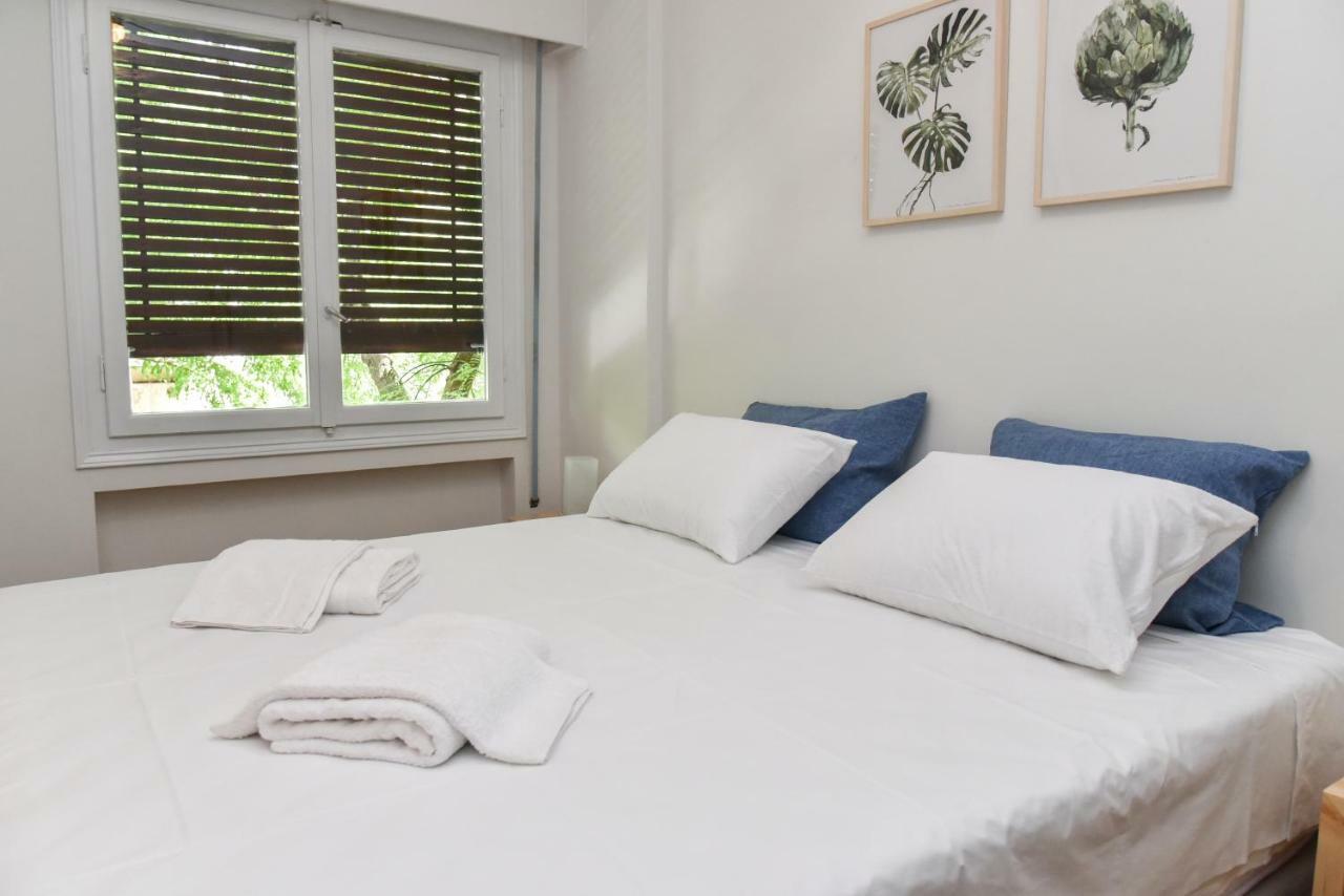 Modern Apartment At Exarchia 1 Bed 2 Pers Athena Bagian luar foto