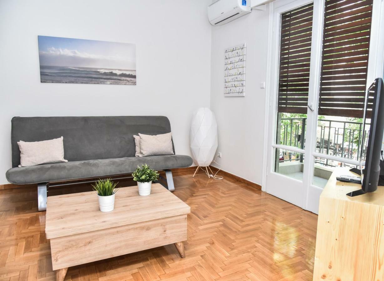 Modern Apartment At Exarchia 1 Bed 2 Pers Athena Bagian luar foto